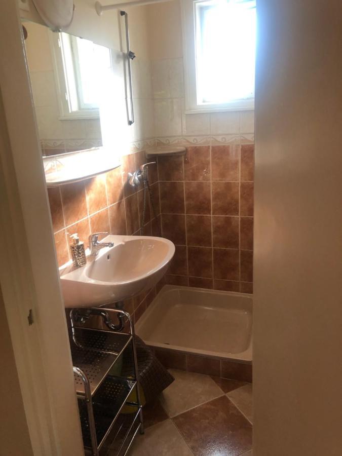 Oeroekzoeld Apartmanok Balatonfenyves Esterno foto